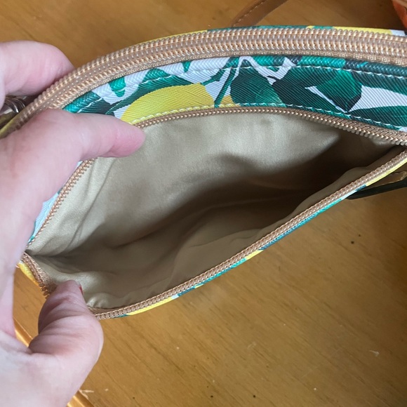 Giani Bernini Lemon Print Wristlet EUC. - Picture 11 of 16